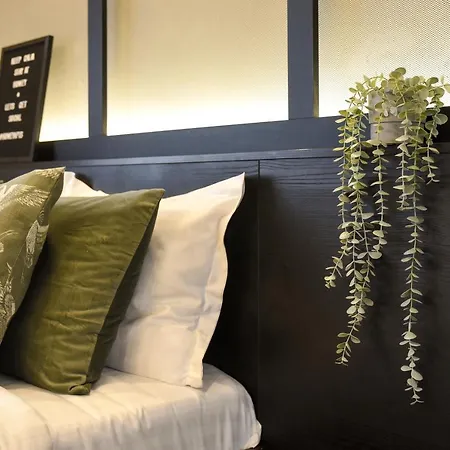 Apartamento Monochrome Magic. Calea Victoriei *