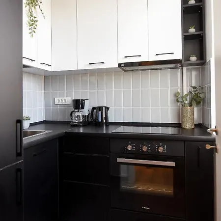 Monochrome Magic. Calea Victoriei *