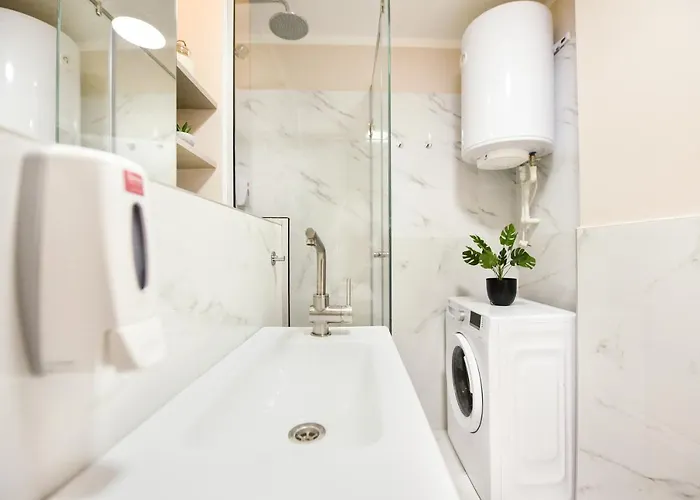 Apartament Monochrome Magic. Calea Victoriei