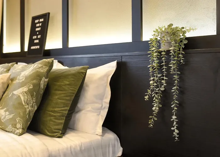 Apartament Monochrome Magic. Calea Victoriei *