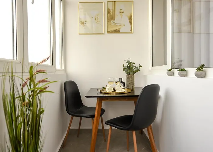 Apartament Monochrome Magic. Calea Victoriei Bucureşti